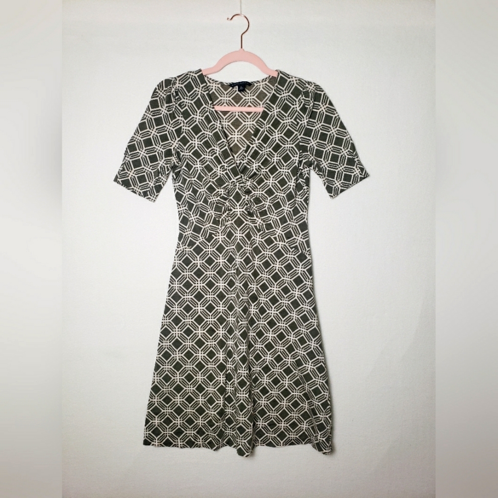 Silk Banana Republic Midi A-Line V Neck Dress Green Chain Link MOD Retro Capsule
